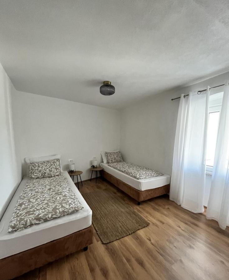 Apartment Lorun 47 Тар Экстерьер фото